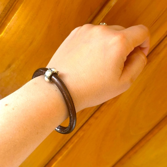 Leather Brighton Bracelet & Charm - Picture 4 of 4